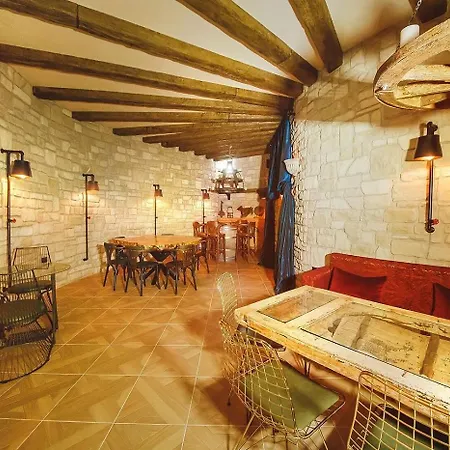 Apartamento A Comfortable In Caesar &